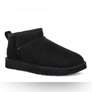 Black Classic Ultra Mini Ugg Boots